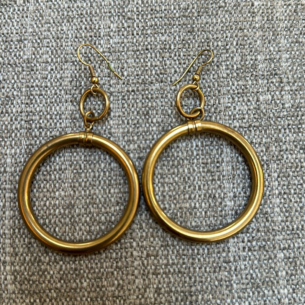 Twisted Silver Bond Earrings